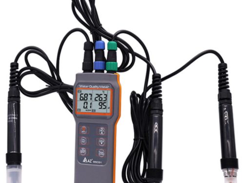 Digital-AZ-Instrument-AZ86031-Water-Quality-Meter-5-in-1-DOSalinityPHCFTemperature.-1200×900