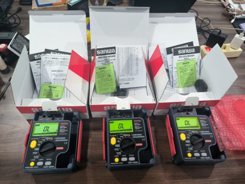 Sanwa MG1000 Digital Insulation 4