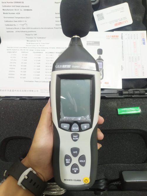 CEM DT-8852 Sound Level Meter 1