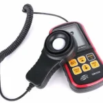 Benetech-GM1030-Lux-Meter-Data-Logger-1