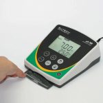 Eutech-pH-700-Meter-Benchtop