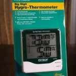 Extech-445703-Digital-Hygrometer-Thermometer