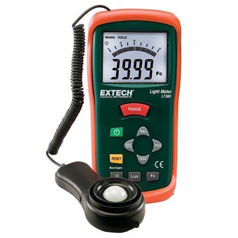 Extech-LT300-Light-Meter