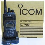HT Handheld Transceiver Icom IC-V88 VHF 4