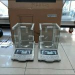 Timbangan lab Fujitsu FSR-B 620 kap 620g 1