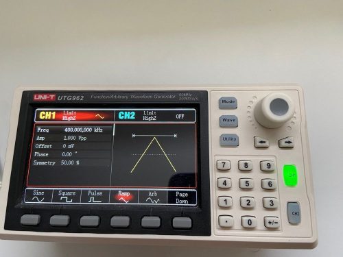 UNI-T UTG962