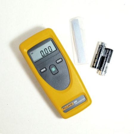 Non-Contact Tachometer Fluke 930