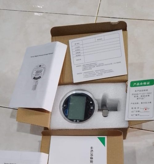 Digital Pressure Gauge 0-60 Mpa HG806 2