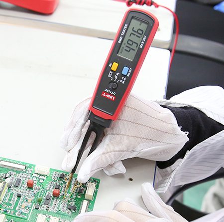 UNI-T UT116A